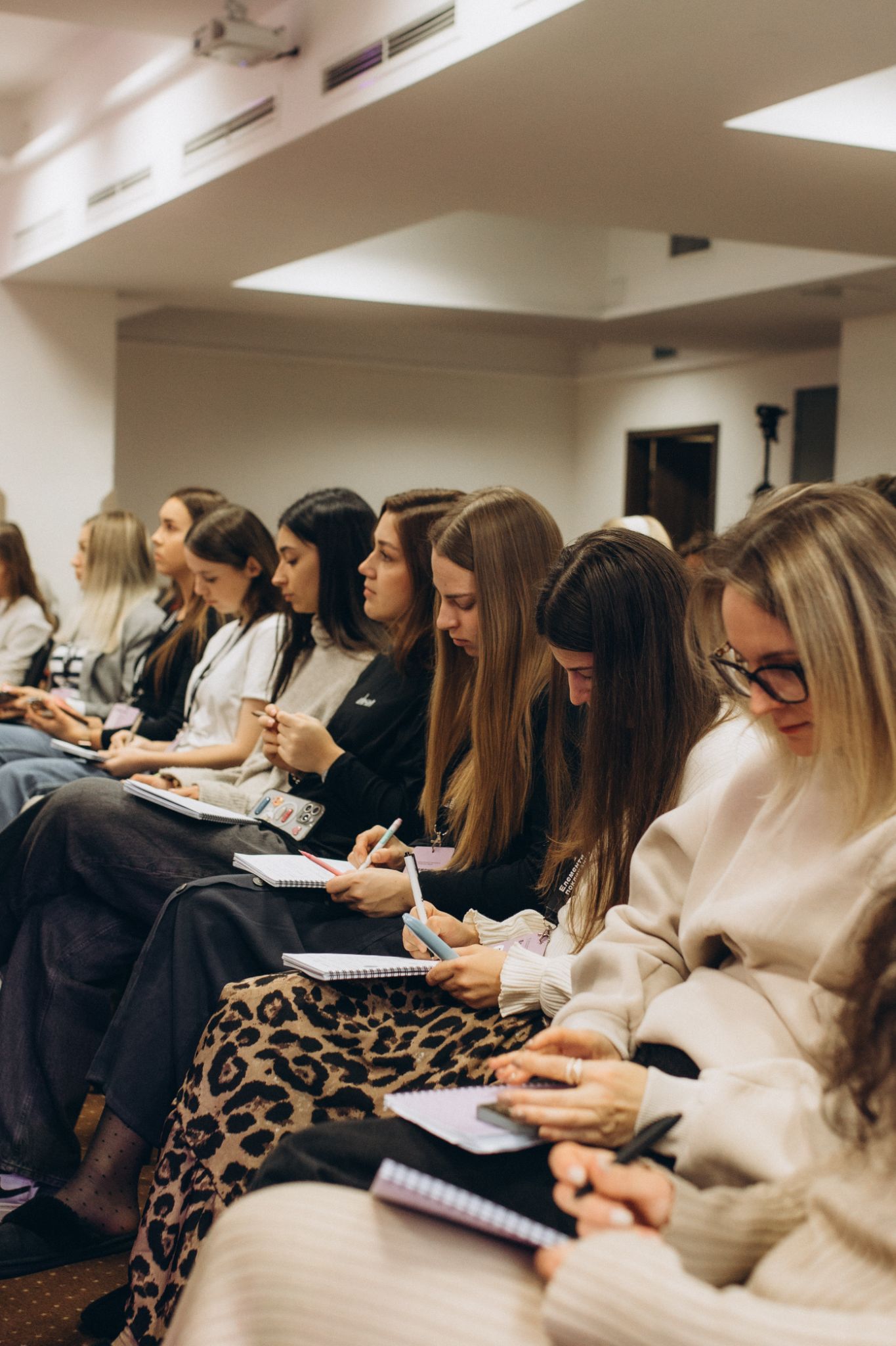 Учасниці навчання Woman Ministry UA